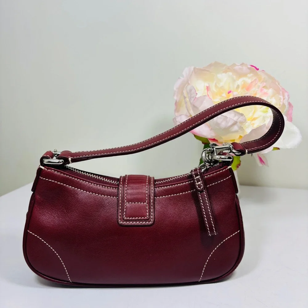 Vintage Y2K Coach Hamptons Demi Burgundy Leather Buckle Mini Shoulder Bag - Picture 10 of 12